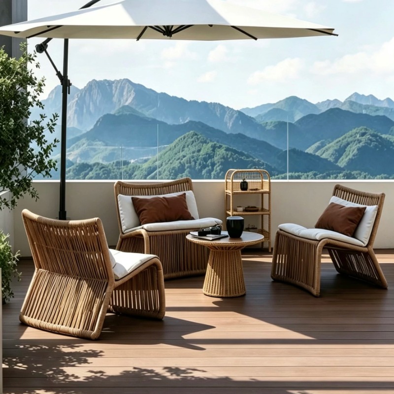 Outdoor Furniture One Piece - Set di tre pezzi di mobili