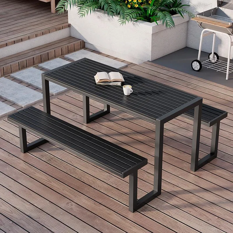 Set di tavolo e sedie da ester - Outdoor Furniture One Piece recensione e prezzo