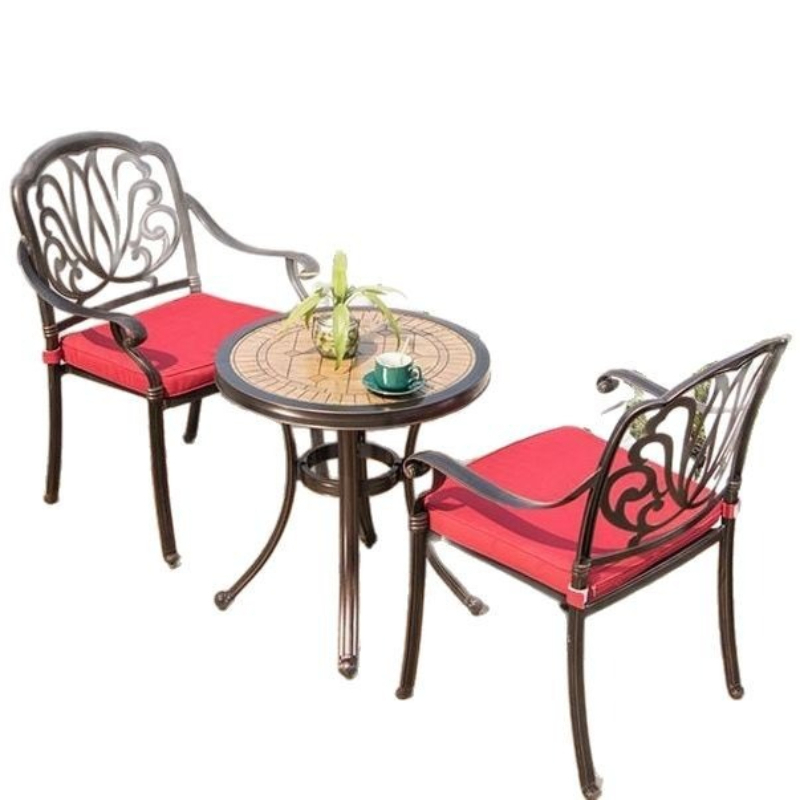 Set da tre pezzi in alluminio  - Outdoor Furniture One Piece recensione e prezzo